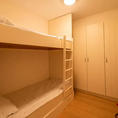 アパート Cosy Large Apartment Near The Beach In Knokke クノック・ヘイスト