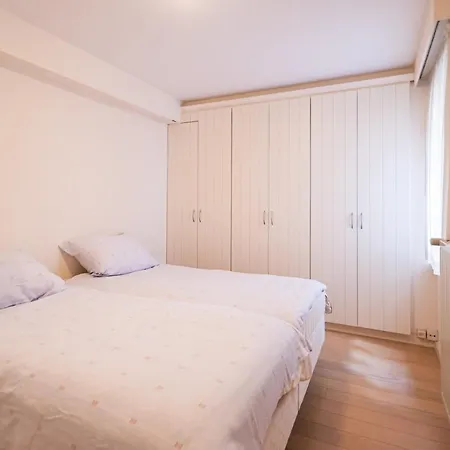 アパート Cosy Large Apartment Near The Beach In Knokke